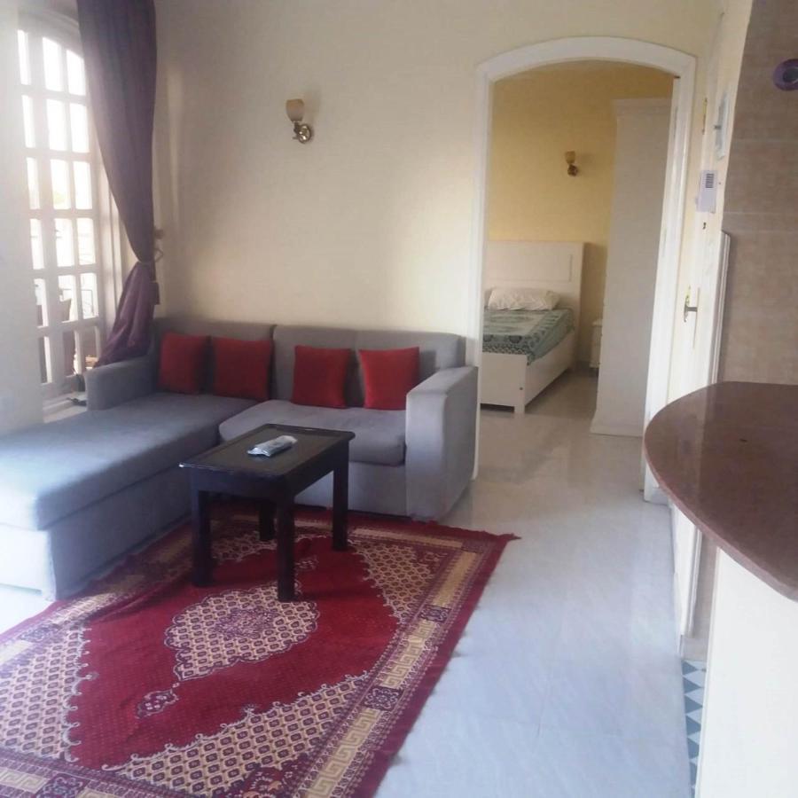 Adam Apartments Luxor Esterno foto